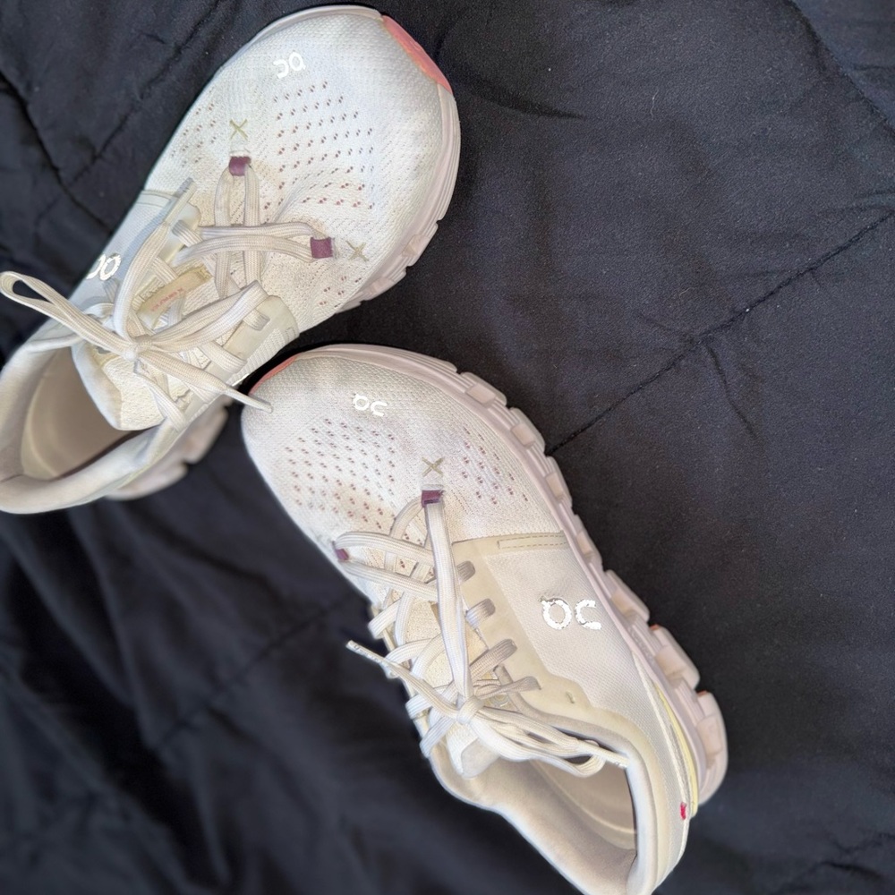 On Running Light Gray Sneakers - Picture 4 of 5